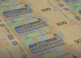 Мільярд гривень без тендерів: журналісти розповіли, як Астерс заробляє на державі