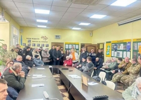 У столичних Чабанах м'яка революція: громада обрала нового секретаря ради