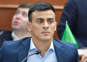 Продовження тиску? До матері п’ятьох дітей, яка заявила про конфлікт із президентом Федерації дзюдо Києва, навідається ювенальний інспектор