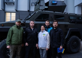 Новорічні свята разом із розвідниками: фонд «НАДІЯ», Валерій Дубіль та Артем Чаплигін передали підрозділам ГУР техніку та медичне обладнання