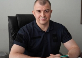 Голова столичної ДМС В’ячеслав Гузь погрожує журналістам і читачам?