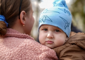 Історія, яка сколихнула країну: 10-місячний Марк отримав апарат ШВЛ від фонду «Надія» і Валерія Дубіля